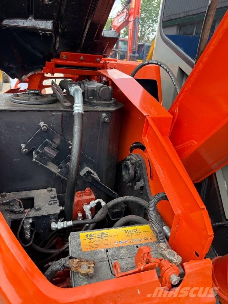 Hitachi Zaxis 55 U Telakaivukoneet
