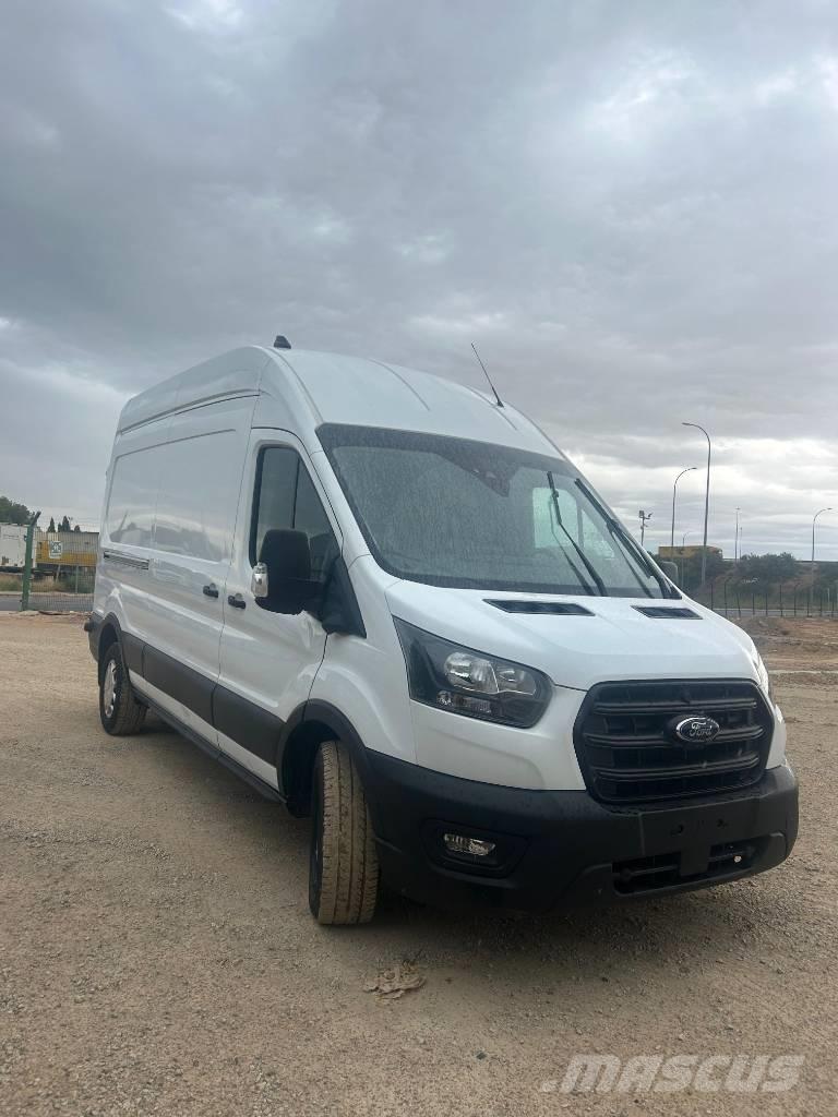 Ford Transit Pakettiautot