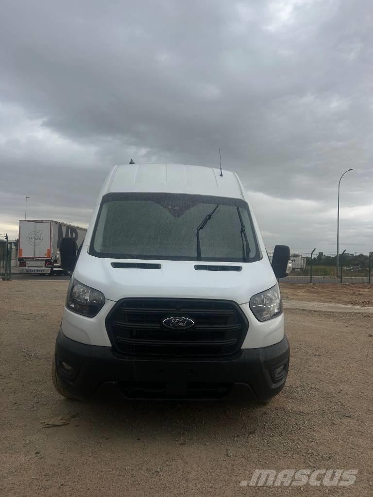 Ford Transit Pakettiautot