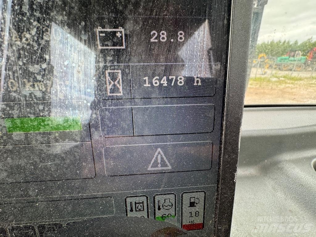 Komatsu 830.3 Kuormatraktorit