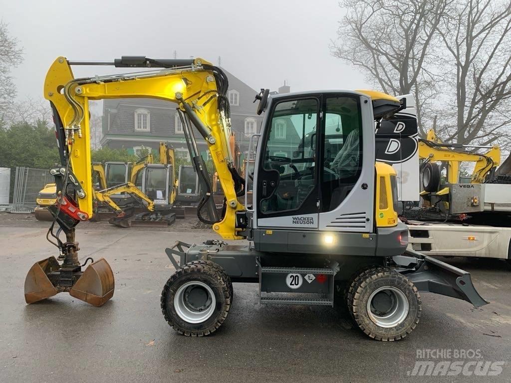 Wacker Neuson EW65 Pyöräkaivukoneet