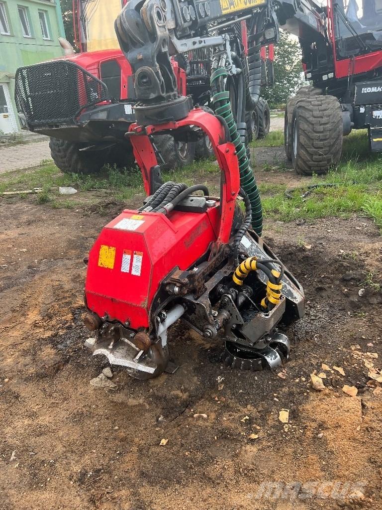 Komatsu 911 Harvesterit