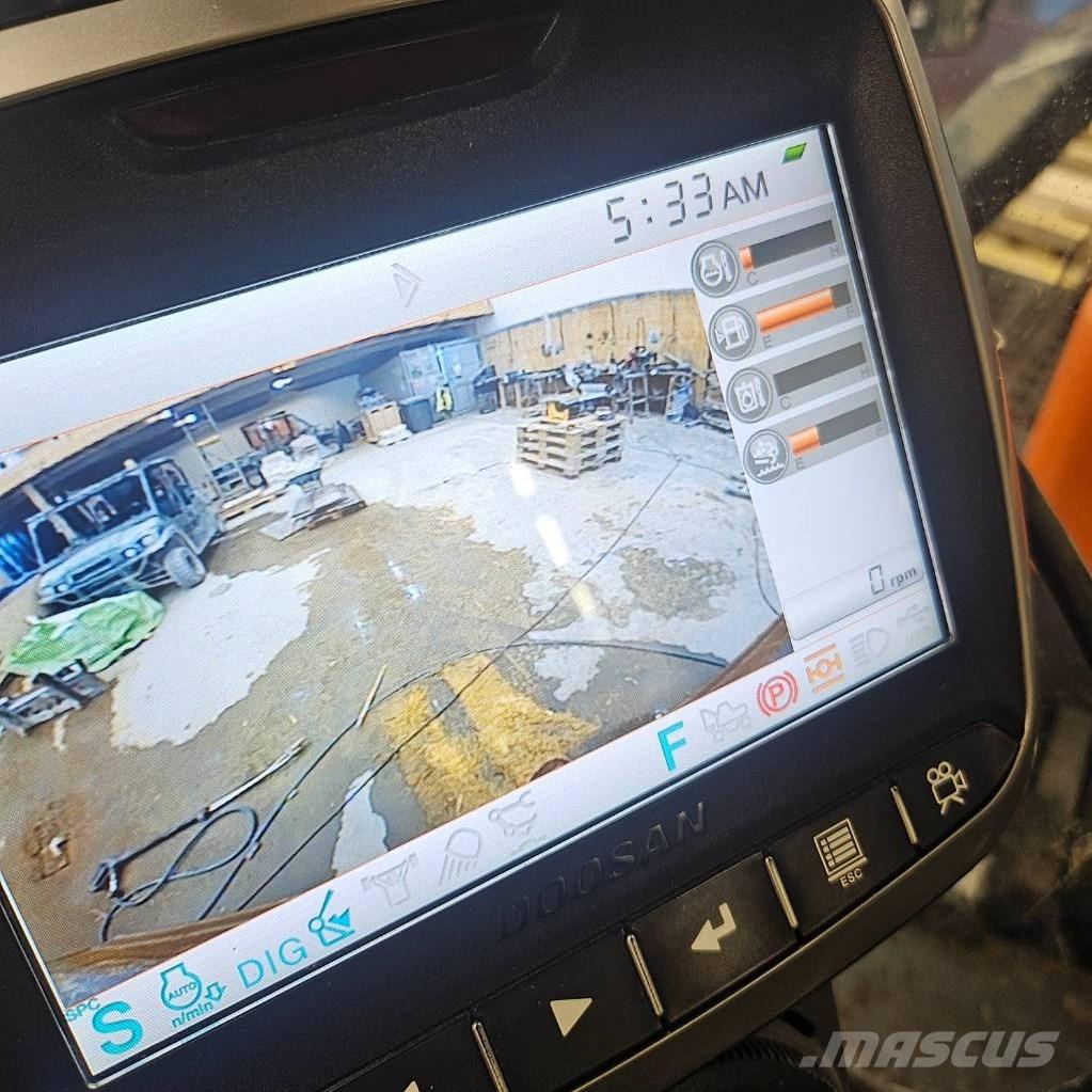Doosan DX 170 W Pyöräkaivukoneet