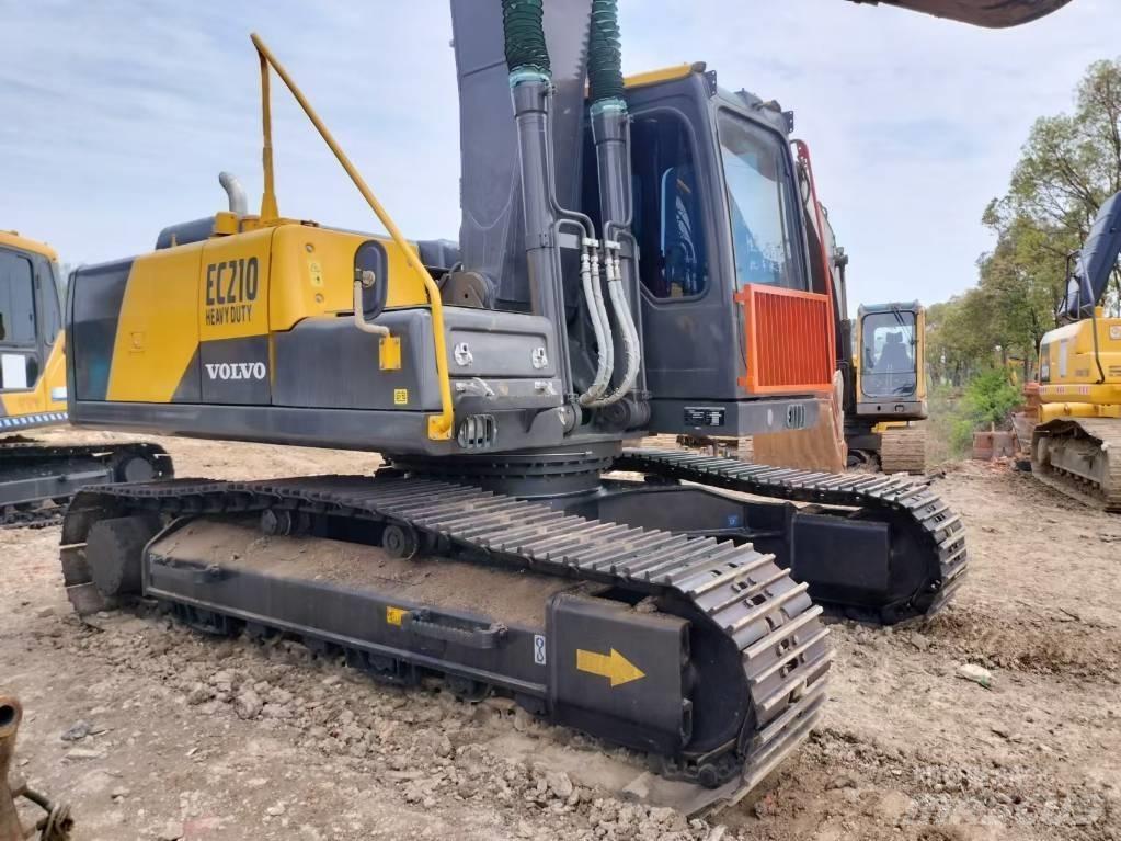 Volvo EC 210 Telakaivukoneet