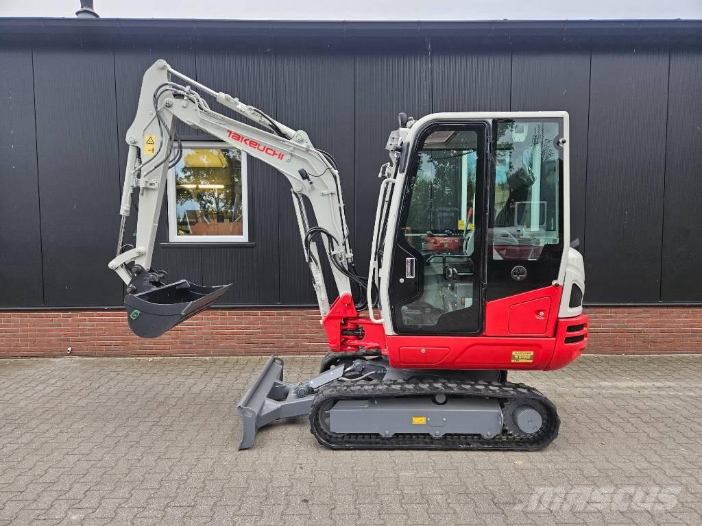 Takeuchi TB 230 Minikaivukoneet < 7t