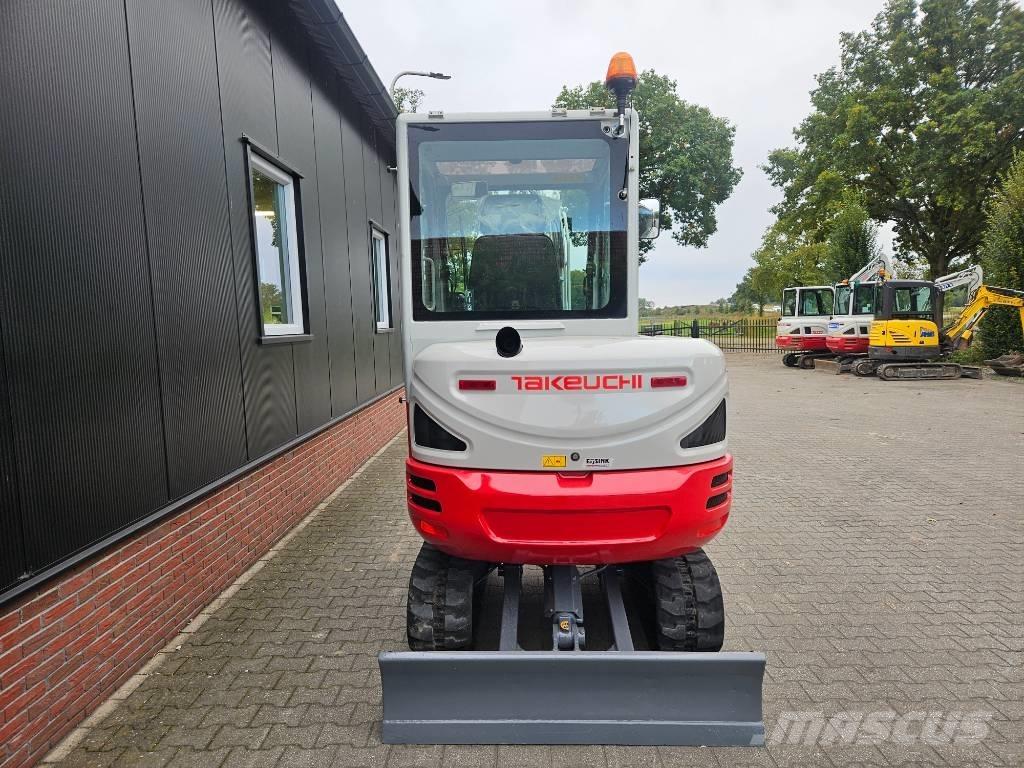 Takeuchi TB 230 Minikaivukoneet < 7t