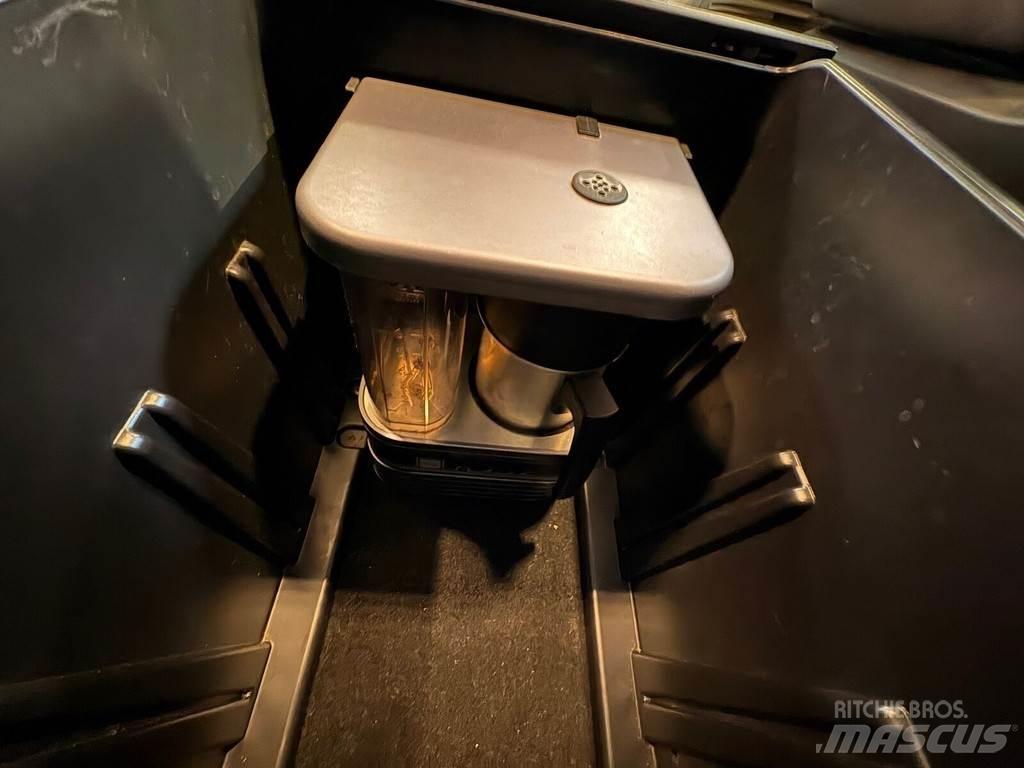 DAF XG 530 FTN Vetopöytäautot