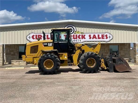 CAT 930M Pyöräkuormaajat