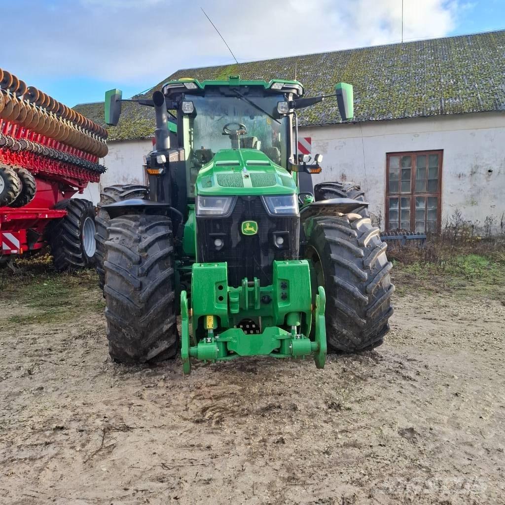 John Deere 8R410 Traktorit
