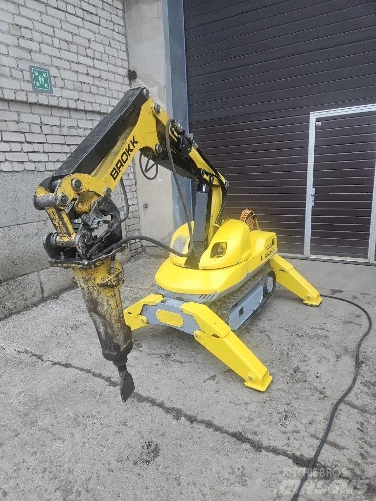 Brokk 100 Purkukoneet