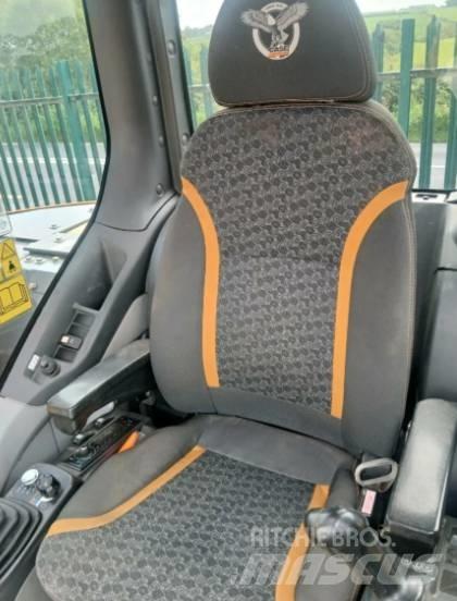CASE CX 85 D Midikaivukoneet 7t - 12t