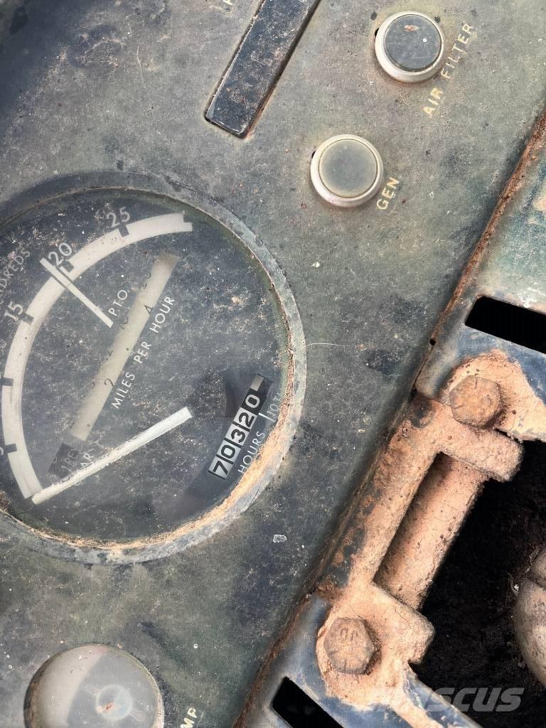 John Deere 4620 Traktorit