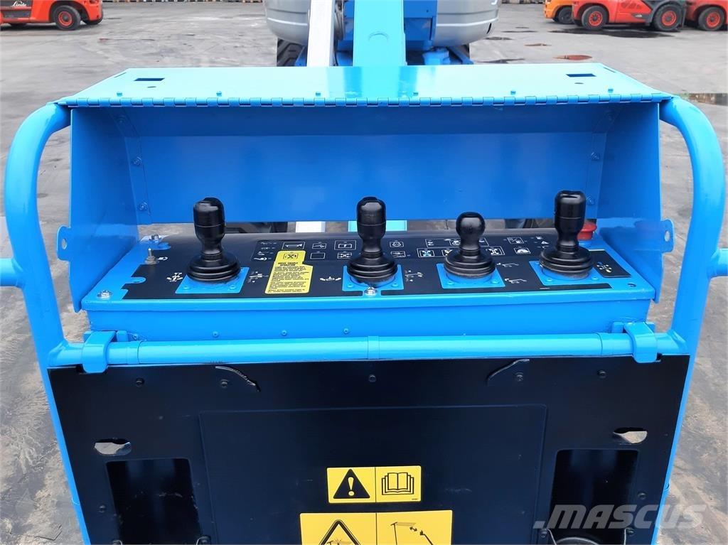 Genie Z135 70 Kuukulkijat
