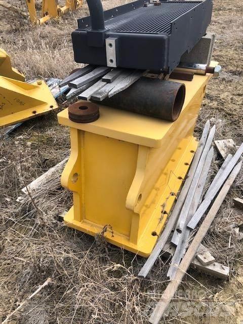 John Deere  Muut
