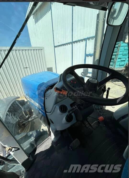 New Holland T7250 Traktorit