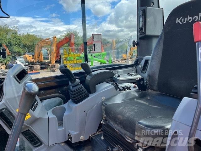 Kubota KX 057-4 Minikaivukoneet < 7t