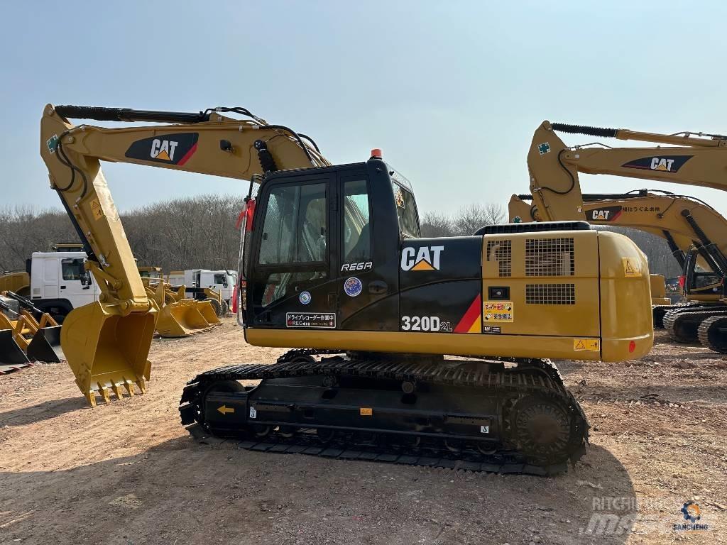 CAT 320D2L Telakaivukoneet