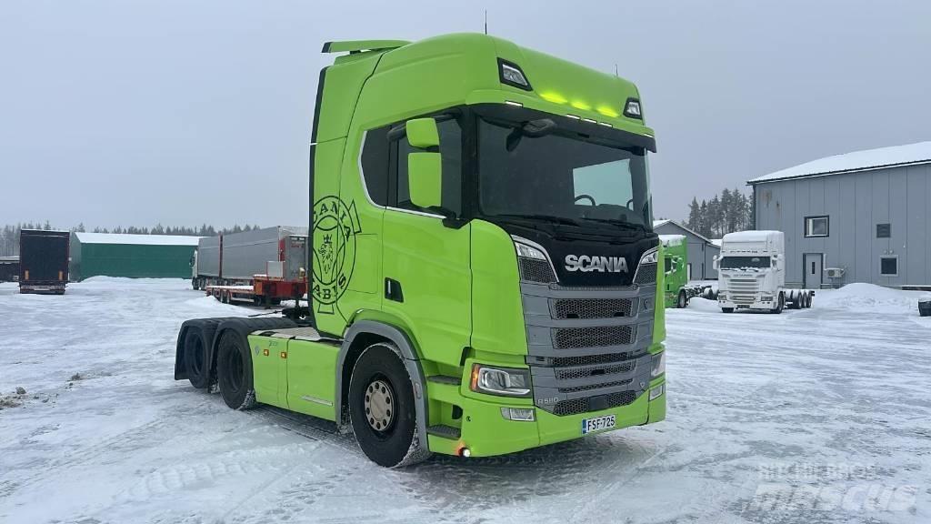 Scania R 580 Vetopöytäautot