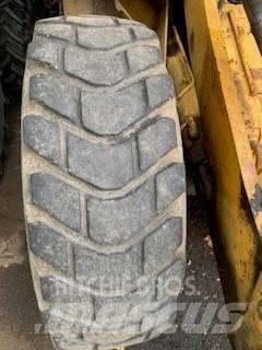 CAT 910 Pyöräkuormaajat