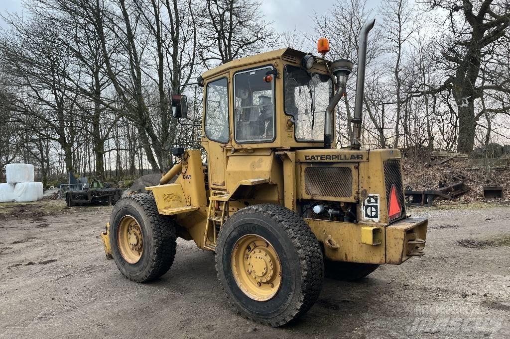 CAT 910 Pyöräkuormaajat