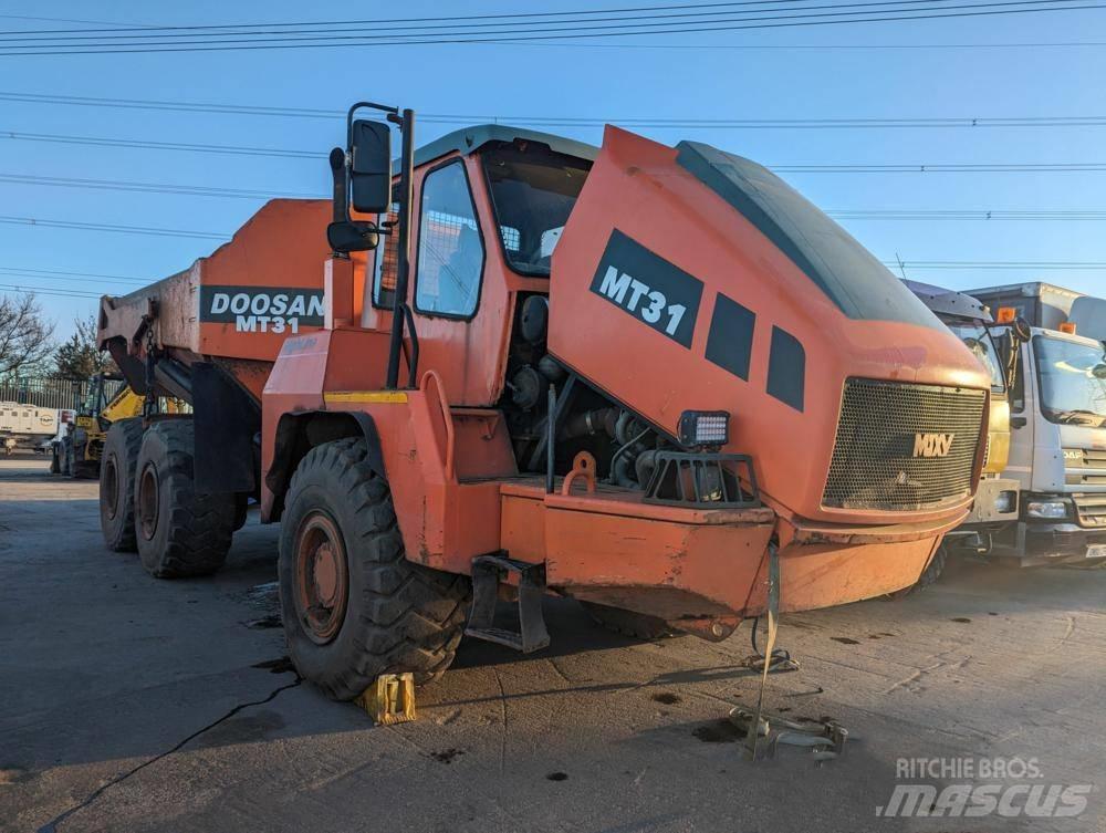 Doosan MT31 Dumpperit
