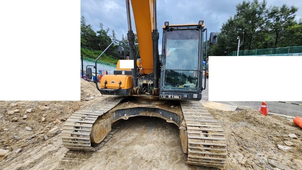 Hyundai HX 220 Telakaivukoneet
