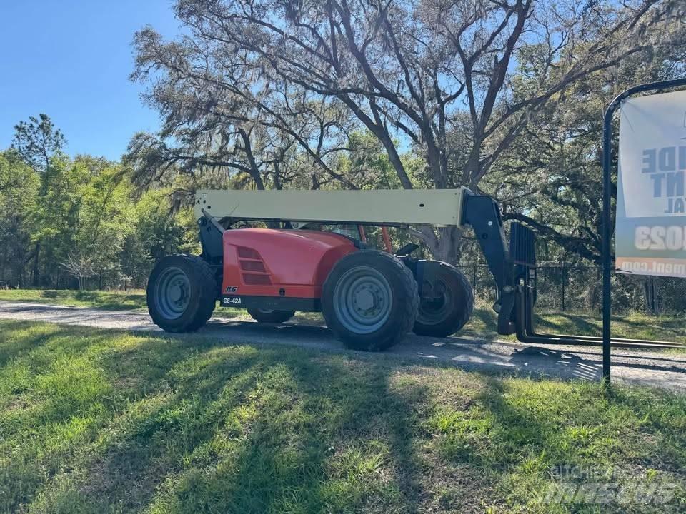 JLG G 6-42 A Kurottajat