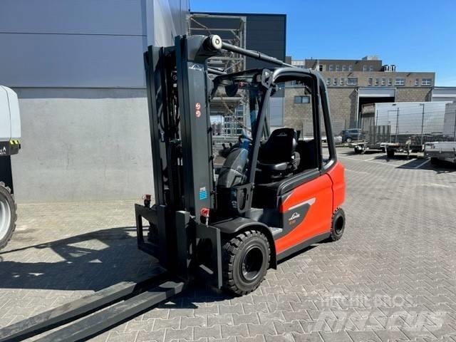 Linde E35L Sähkötrukit