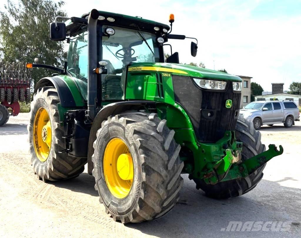 John Deere 7250 R Traktorit