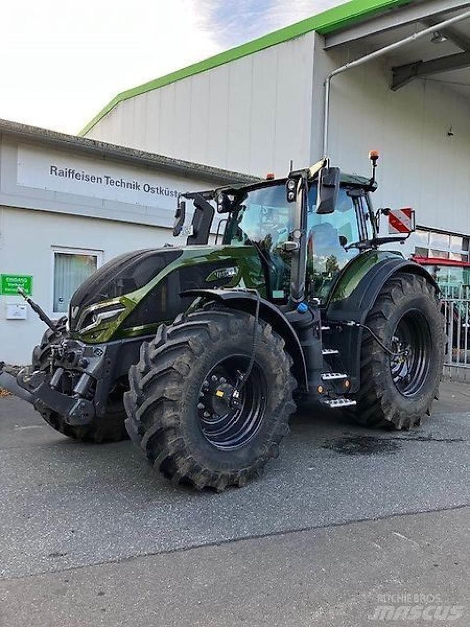 Valtra q285 Traktorit