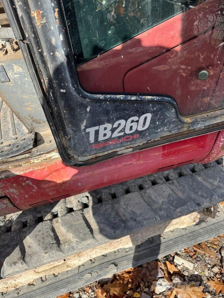 Takeuchi TB260 Minikaivukoneet < 7t