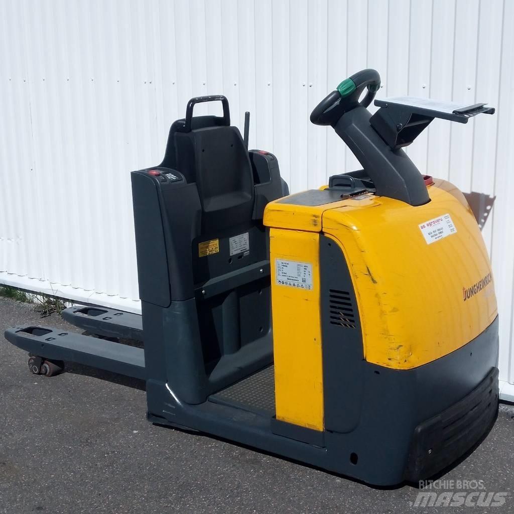 Jungheinrich ECE 220 Matalakeräilytrukit