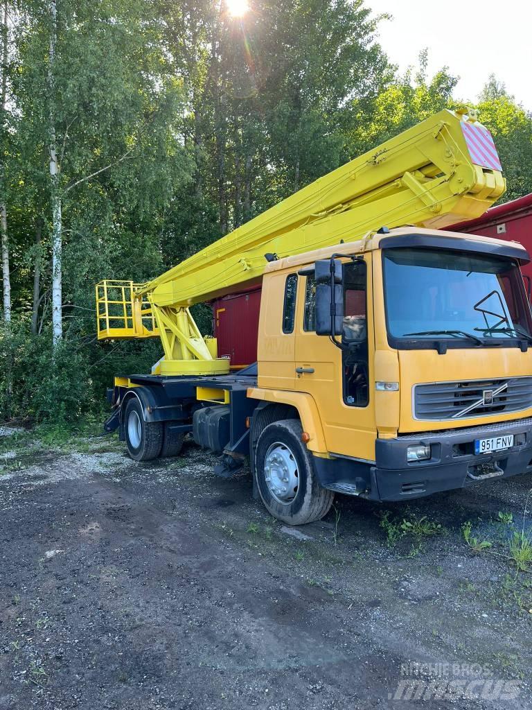 Volvo FL 6 Nostolava-autot
