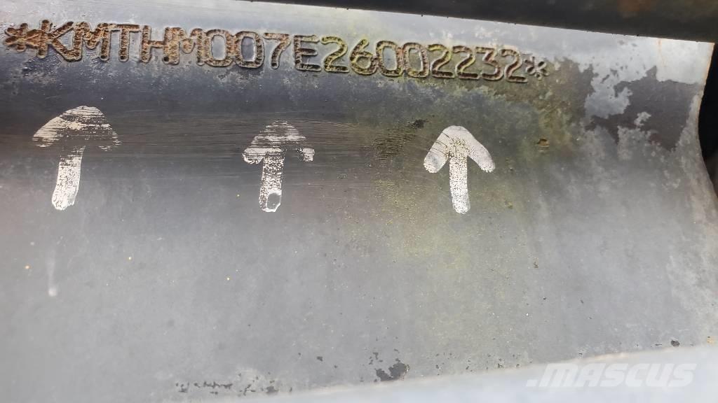 Komatsu HM 400-2 Dumpperit