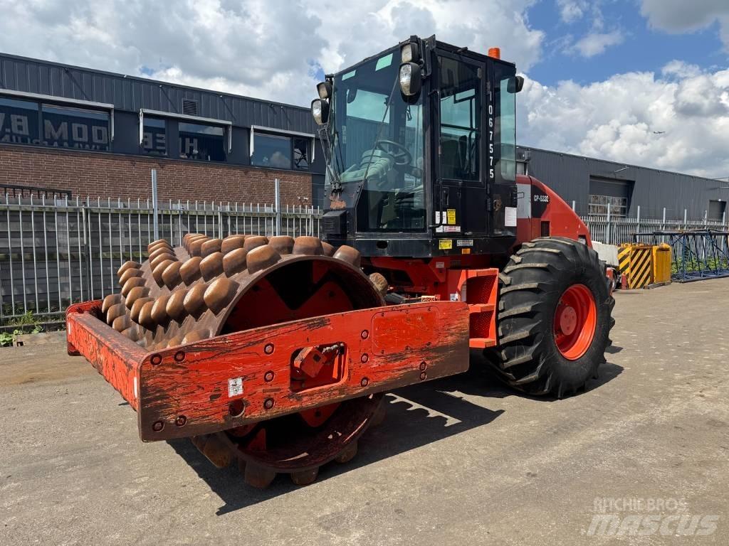 CAT CP 533 E Yksivalssijyrät