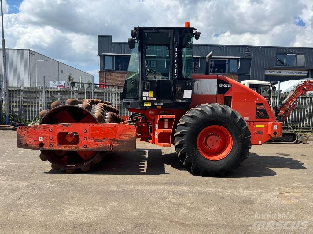 CAT CP 533 E Yksivalssijyrät