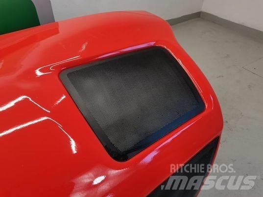 Manitou MLT 840 hood Ohjaamo ja sisusta