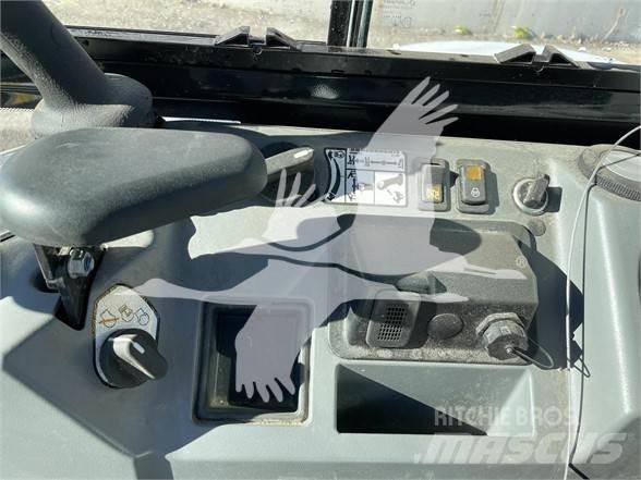 Bobcat E35R2 Minikaivukoneet < 7t