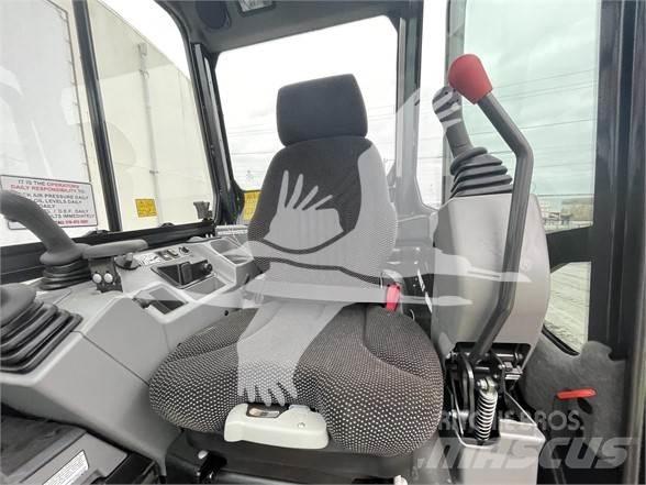 Bobcat E35R2 Minikaivukoneet < 7t