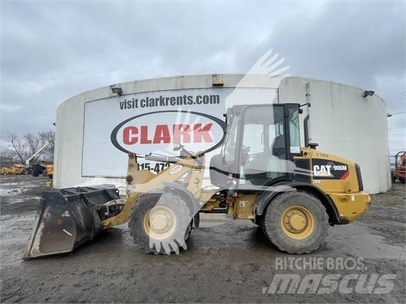 CAT 906M Pyöräkuormaajat