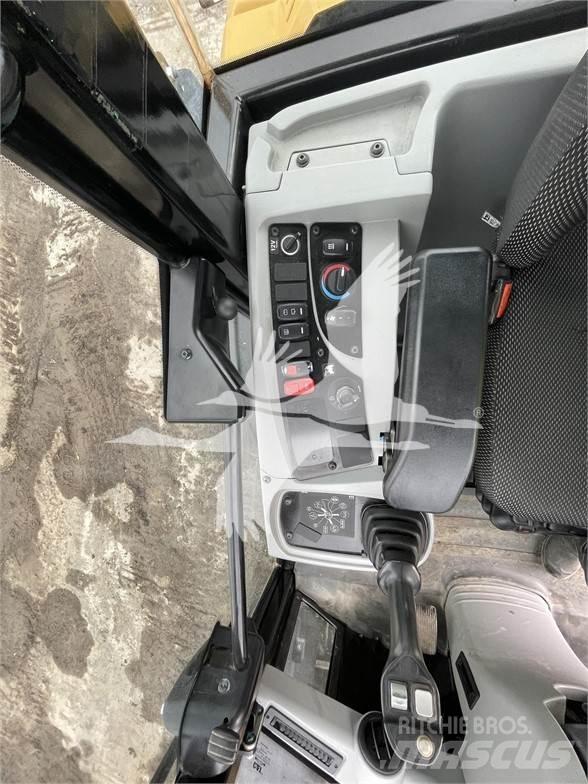 CAT 908M Pyöräkuormaajat