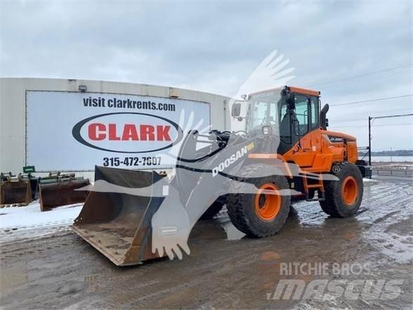 Doosan DL250-5 Pyöräkuormaajat