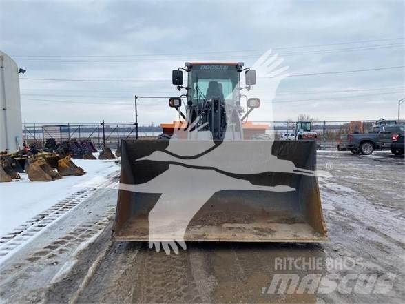 Doosan DL250-5 Pyöräkuormaajat