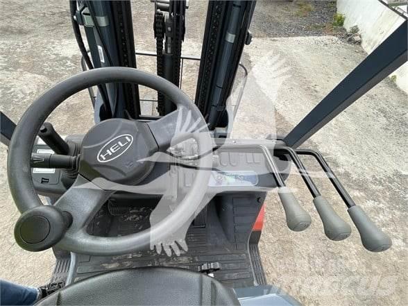 Heli CPYD25 Dieseltrukit