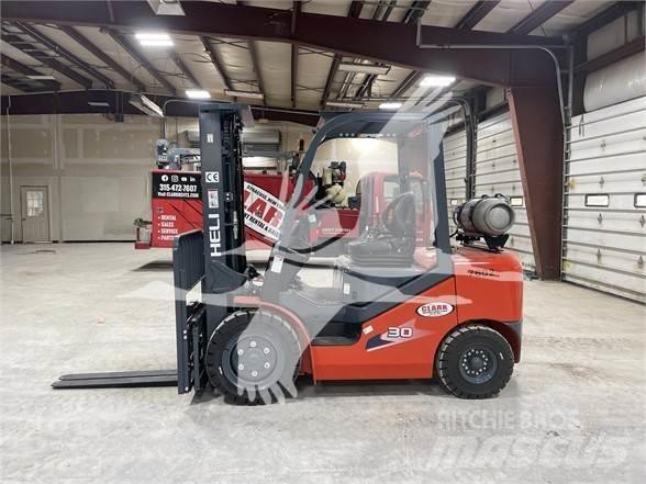 Heli CPYD30 Dieseltrukit