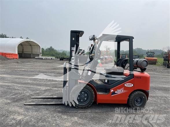 Heli CPYD30 Dieseltrukit