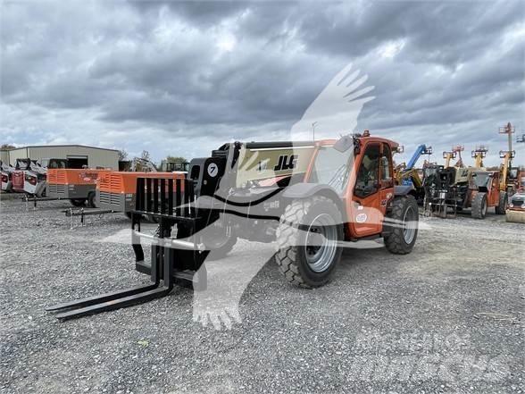 JLG 742 Kurottajat