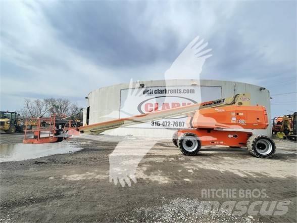 JLG 800S Teleskooppipuominostimet