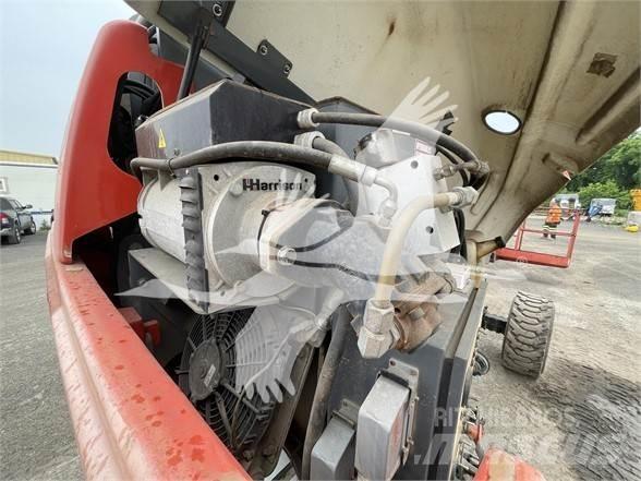 SkyJack SJ40T Teleskooppipuominostimet