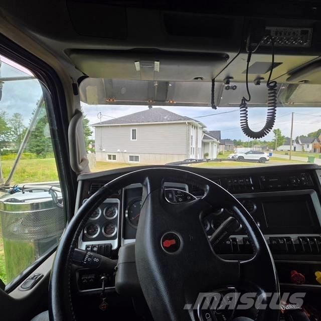 Kenworth W 900 Sora- ja kippiautot
